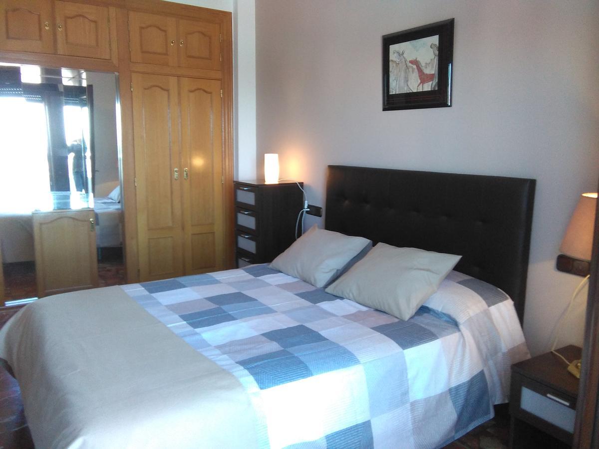 A 15' Granada, Piscina, Solarium, Futbolín, Casa Medina Güevéjar Guevejar Exterior foto