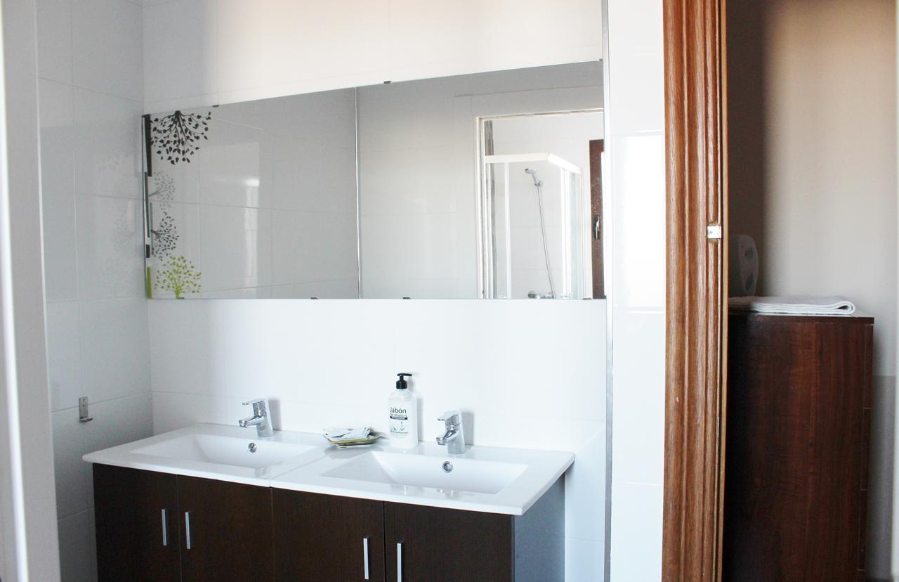 A 15' Granada, Piscina, Solarium, Futbolín, Casa Medina Güevéjar Guevejar Exterior foto