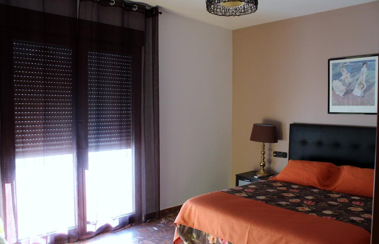 A 15' Granada, Piscina, Solarium, Futbolín, Casa Medina Güevéjar Guevejar Exterior foto