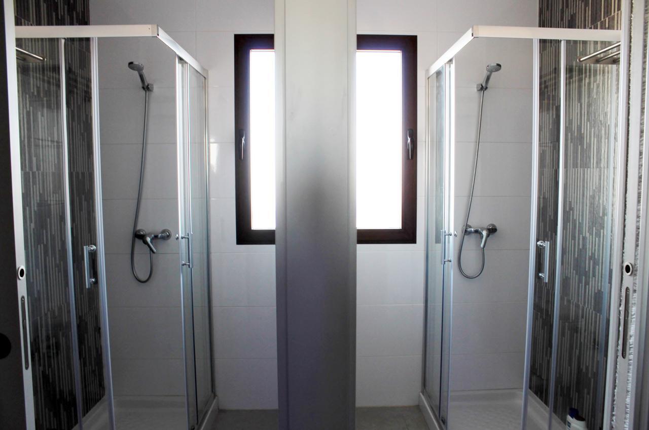 A 15' Granada, Piscina, Solarium, Futbolín, Casa Medina Güevéjar Guevejar Exterior foto