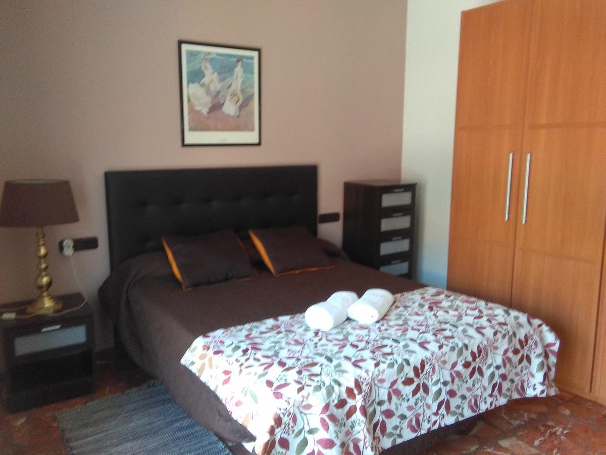 A 15' Granada, Piscina, Solarium, Futbolín, Casa Medina Güevéjar Guevejar Exterior foto