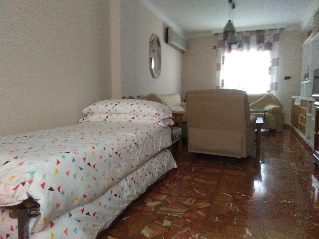 A 15' Granada, Piscina, Solarium, Futbolín, Casa Medina Güevéjar Guevejar Exterior foto