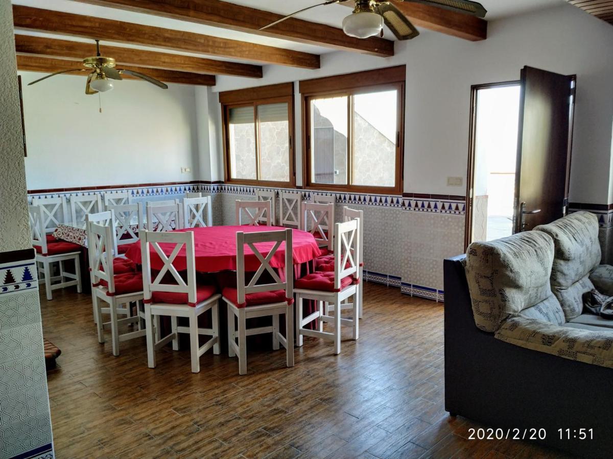 A 15' Granada, Piscina, Solarium, Futbolín, Casa Medina Güevéjar Guevejar Exterior foto